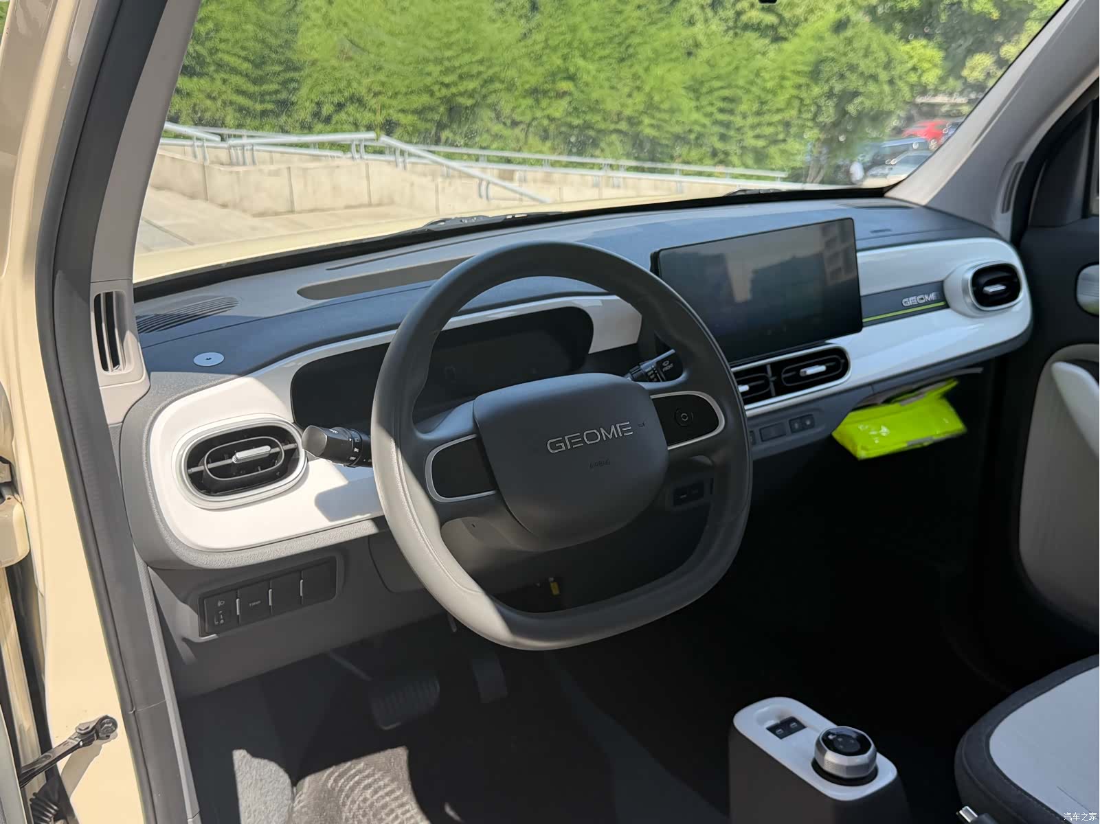 Geely Panda, 2025 4