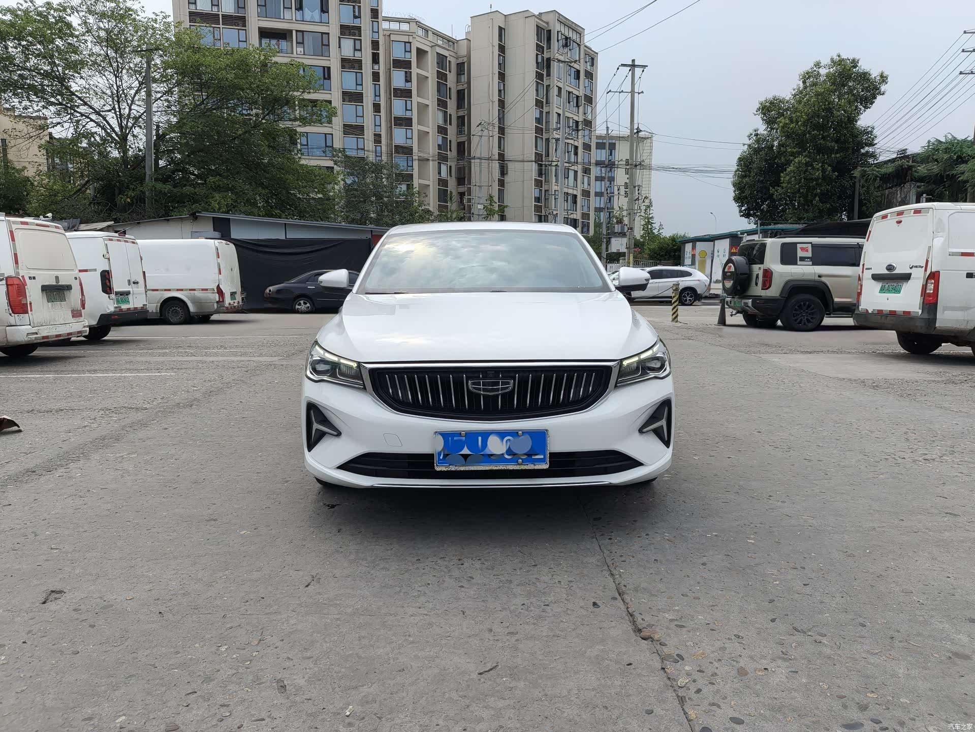 Geely Emgrand, 2022 2
