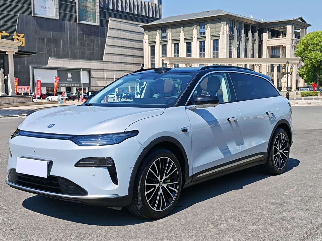 Leapmotor C11