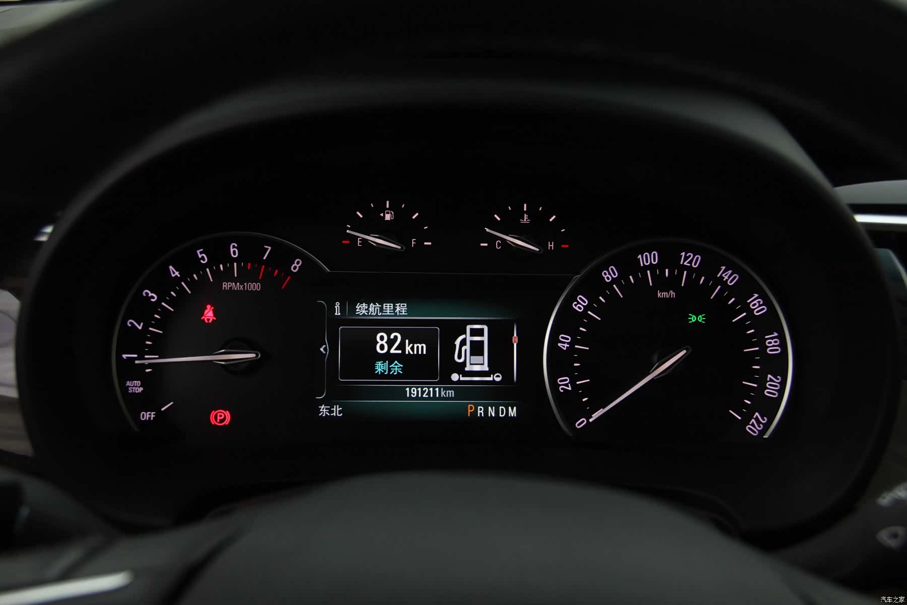 Buick GL8, 2017 все фото