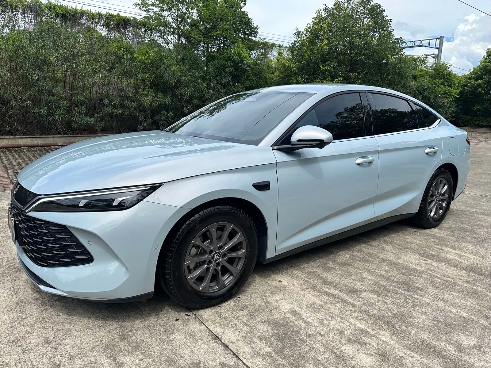 BYD Qin, 2025 все фото