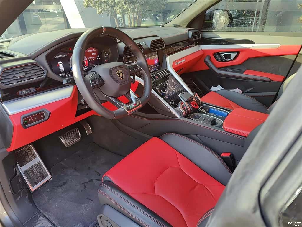Lamborghini Urus, 2019 7