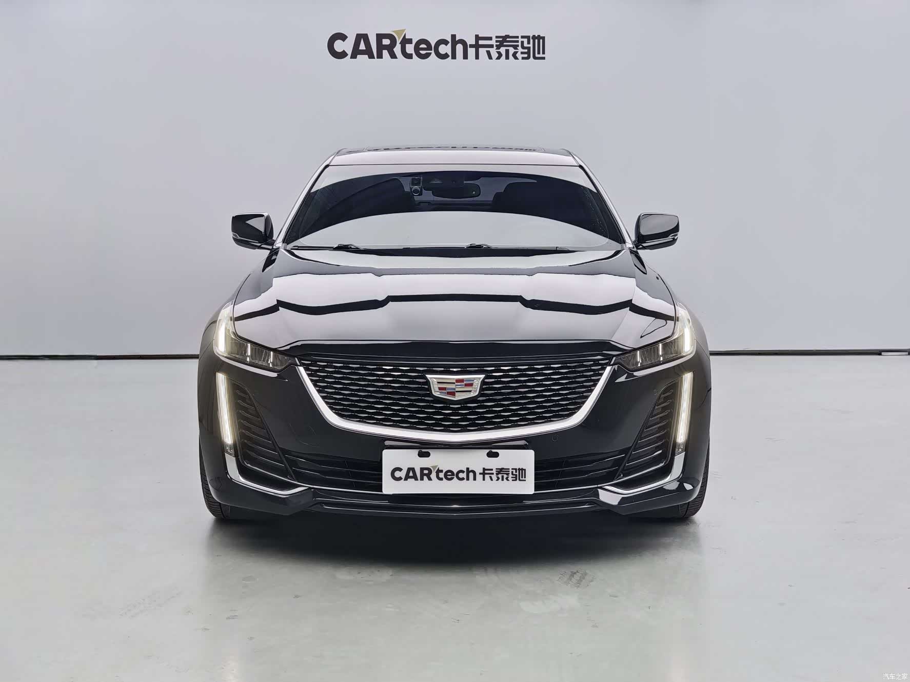 Cadillac CT5, 2022 2