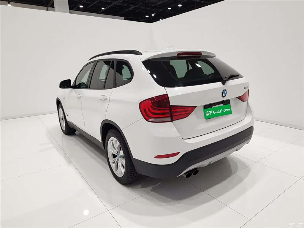 BMW X1, 2015 все фото