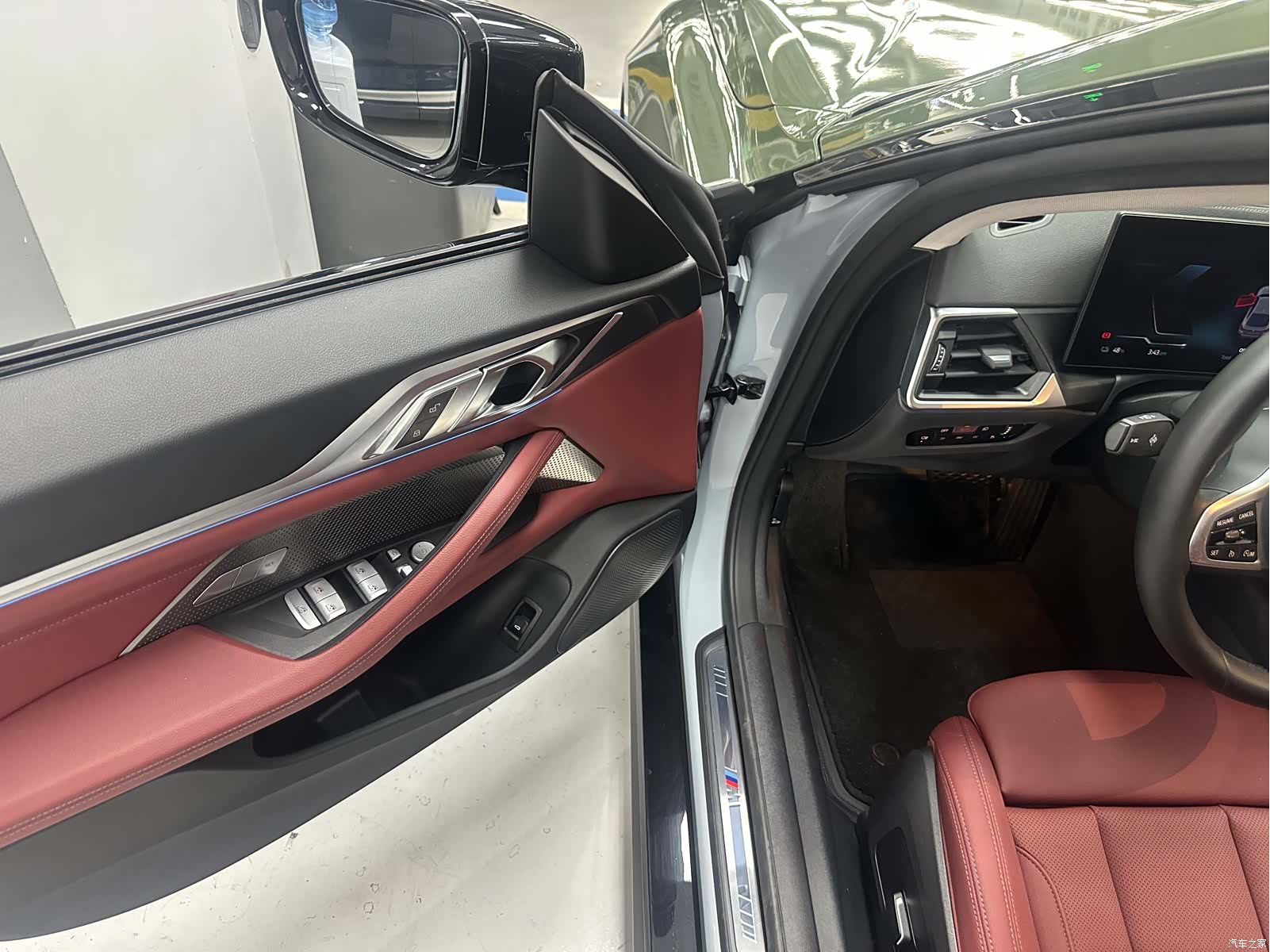 BMW i4, 2024 17