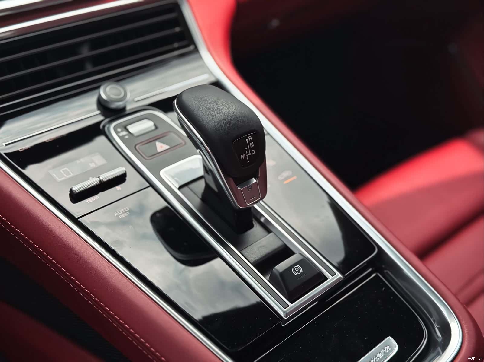 Porsche Panamera, 2022 12