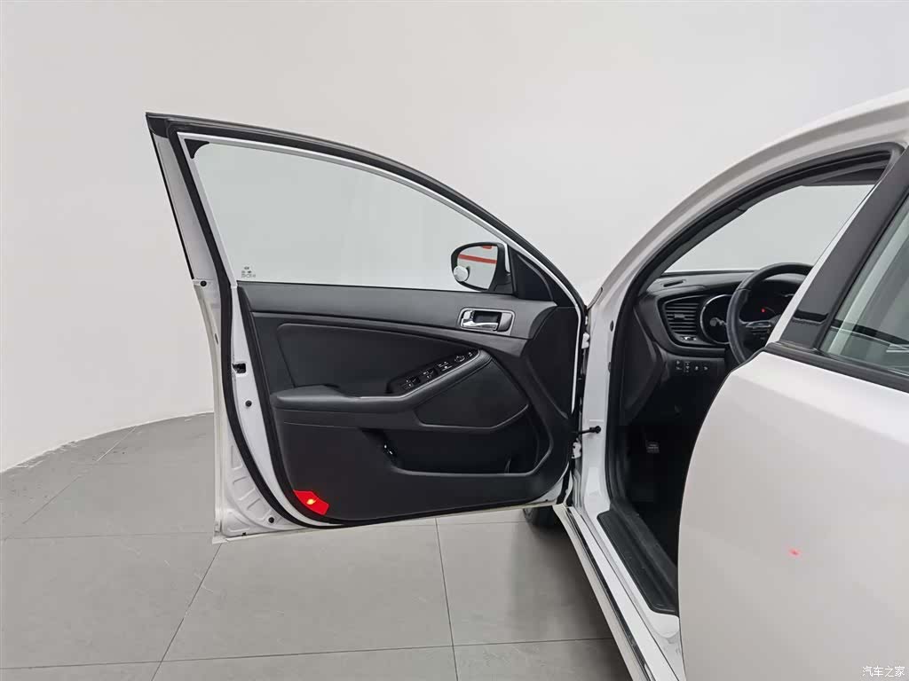 Kia K5, 2015 8