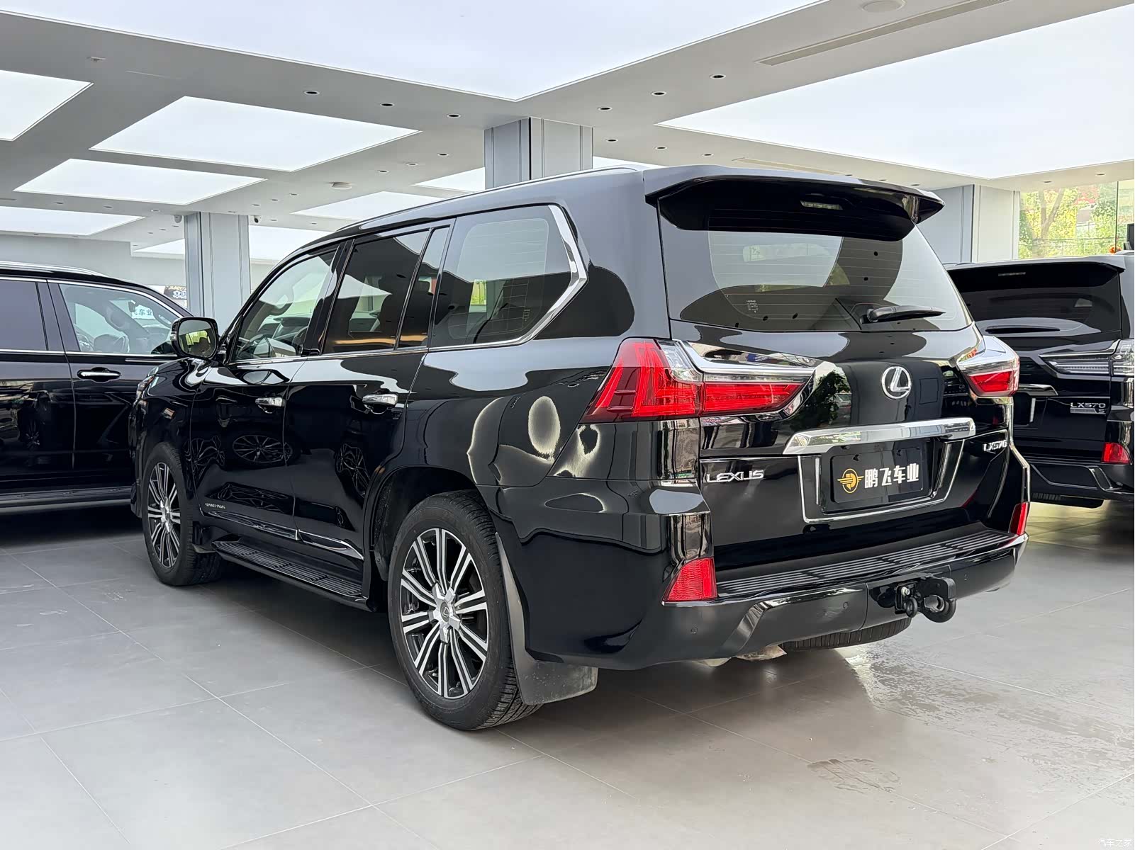 Lexus LX, 2017 21