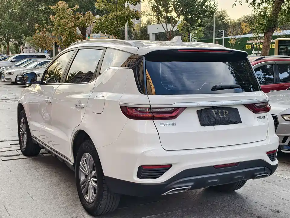 Geely Vision X6