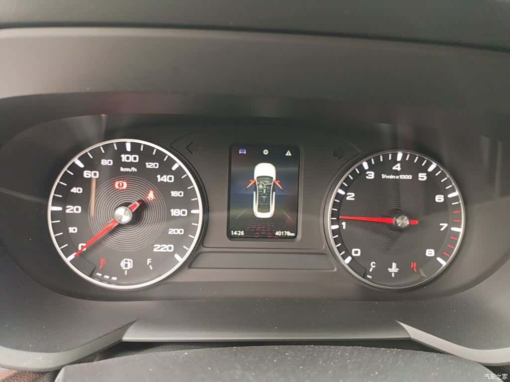 MG MG5, 2023 12