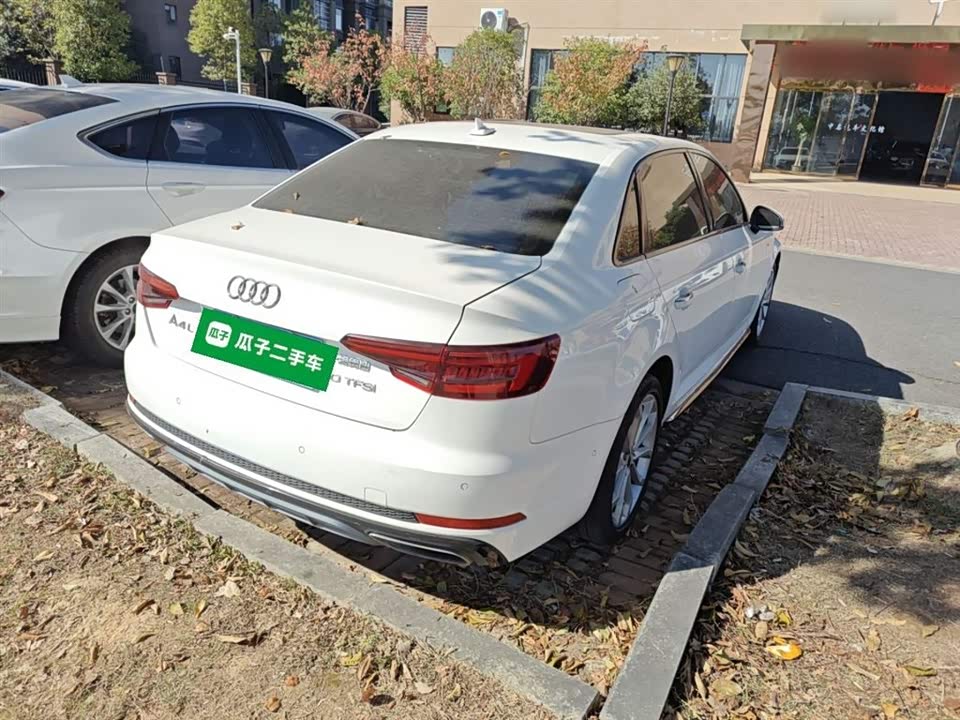 Audi A4L