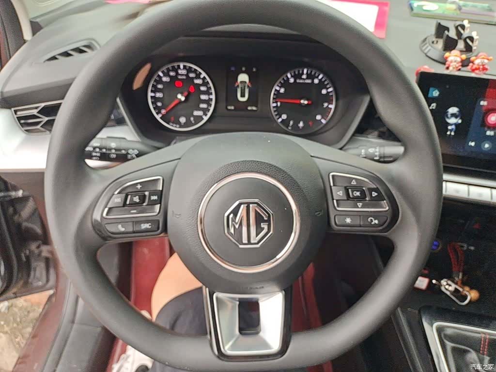 MG MG5, 2023 11