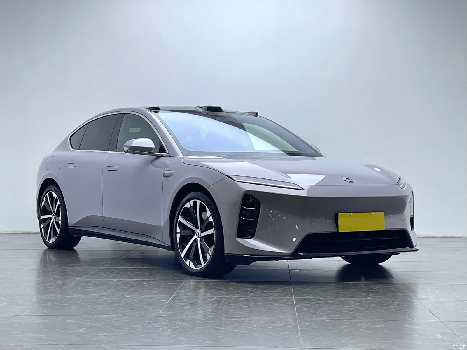 NIO ET5, 2025 3