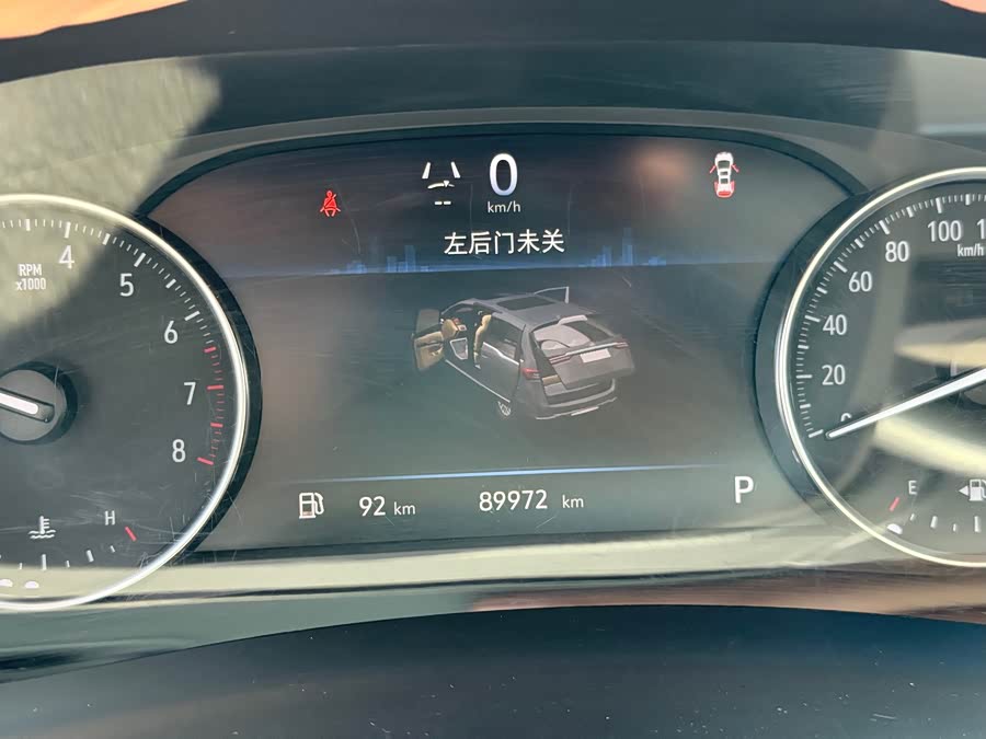 Buick GL8 2020, фото 18