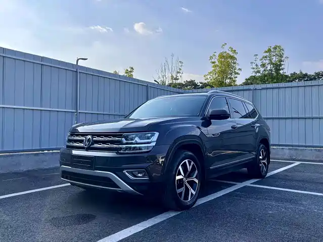Volkswagen Teramont 2017 — купить из Китая под заказ