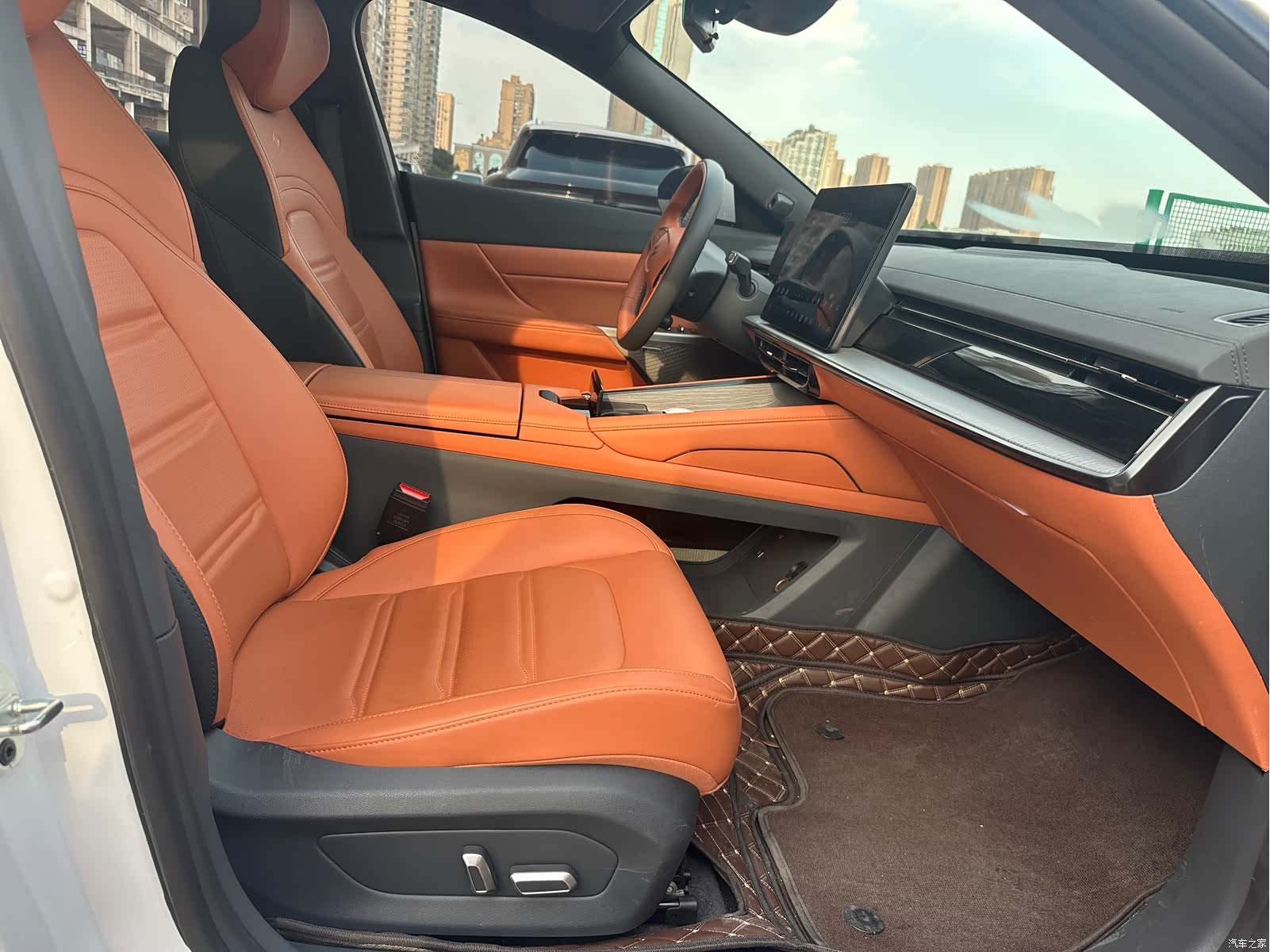 DongFeng eπ007, 2025 все фото