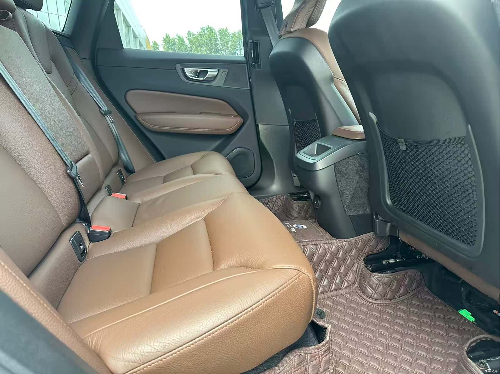 Volvo XC60, 2023 9