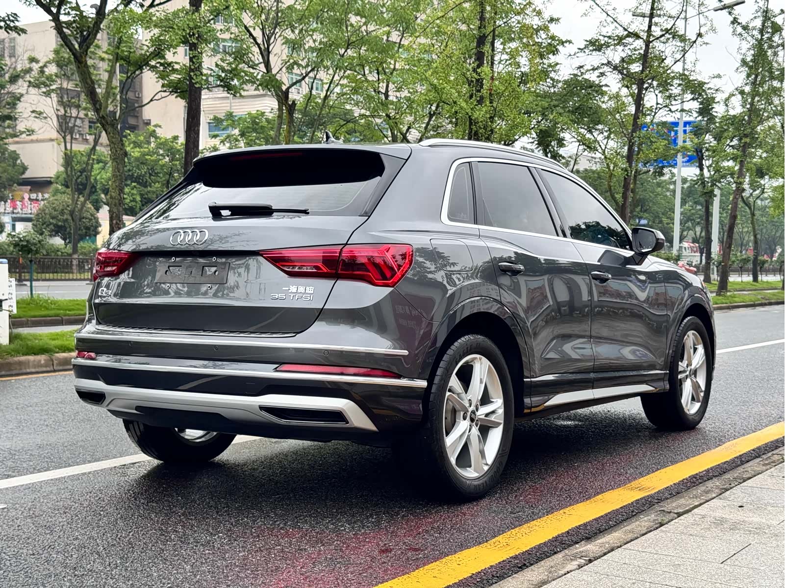 Audi Q3, 2022 4