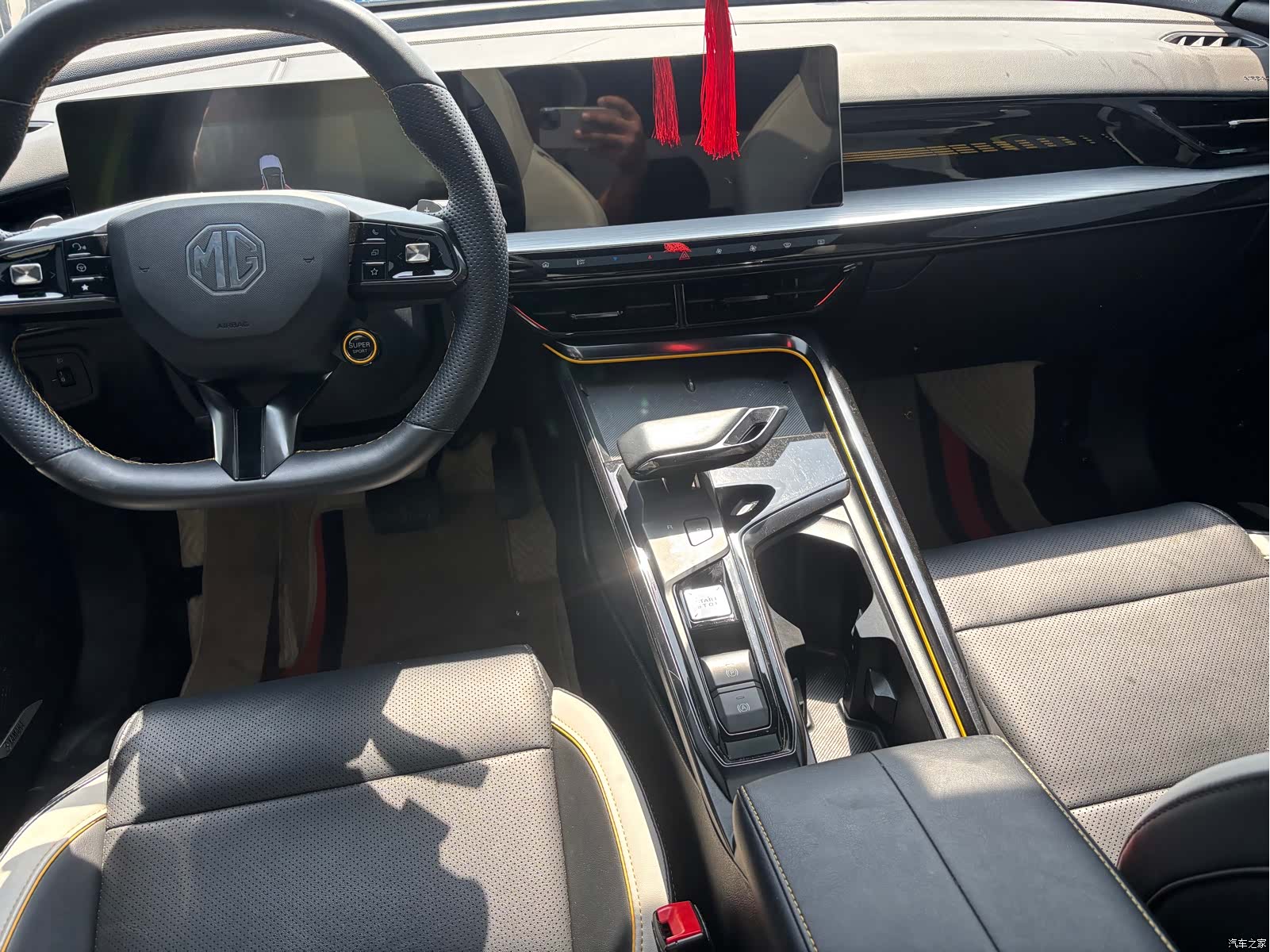 MG MG5, 2022 все фото