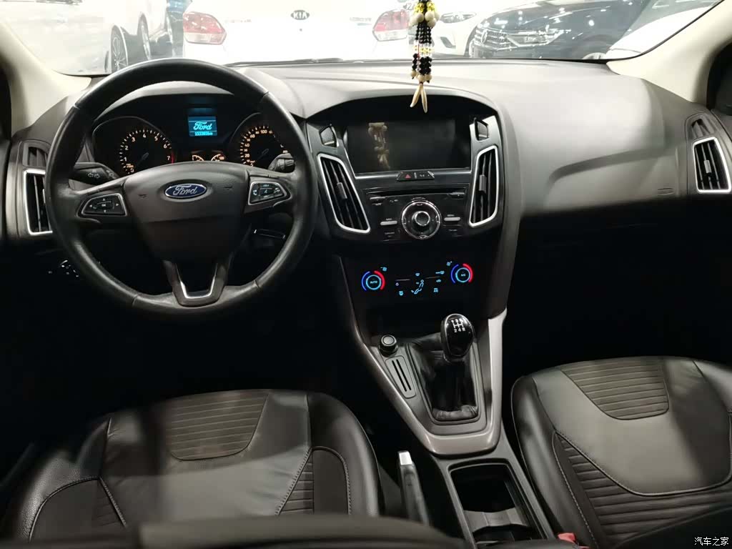 Ford Focus, 2016 6