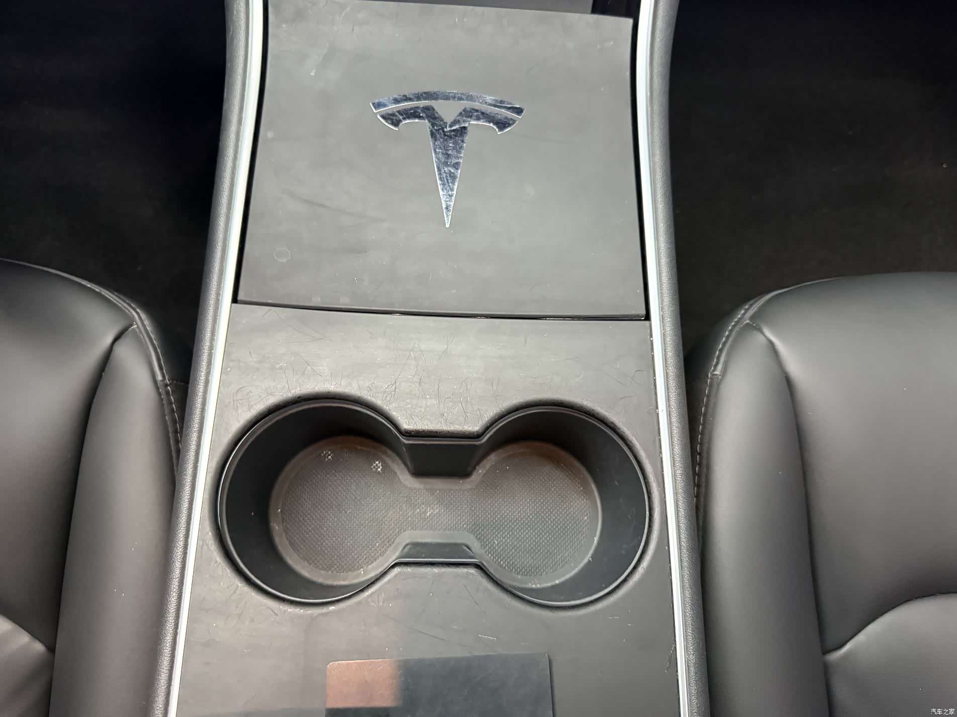 Tesla Model 3, 2020 11