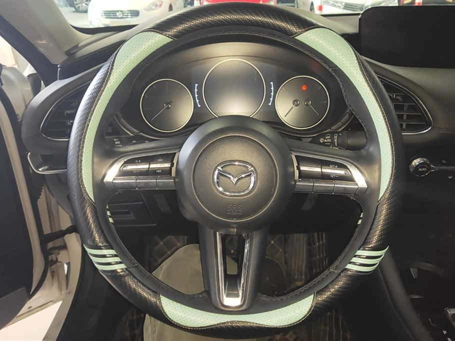 Mazda 3 Angkesaila Mazda 3 Angkesaila
