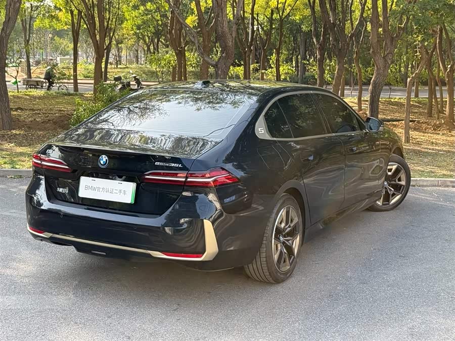 BMW i5 2026, фото 4