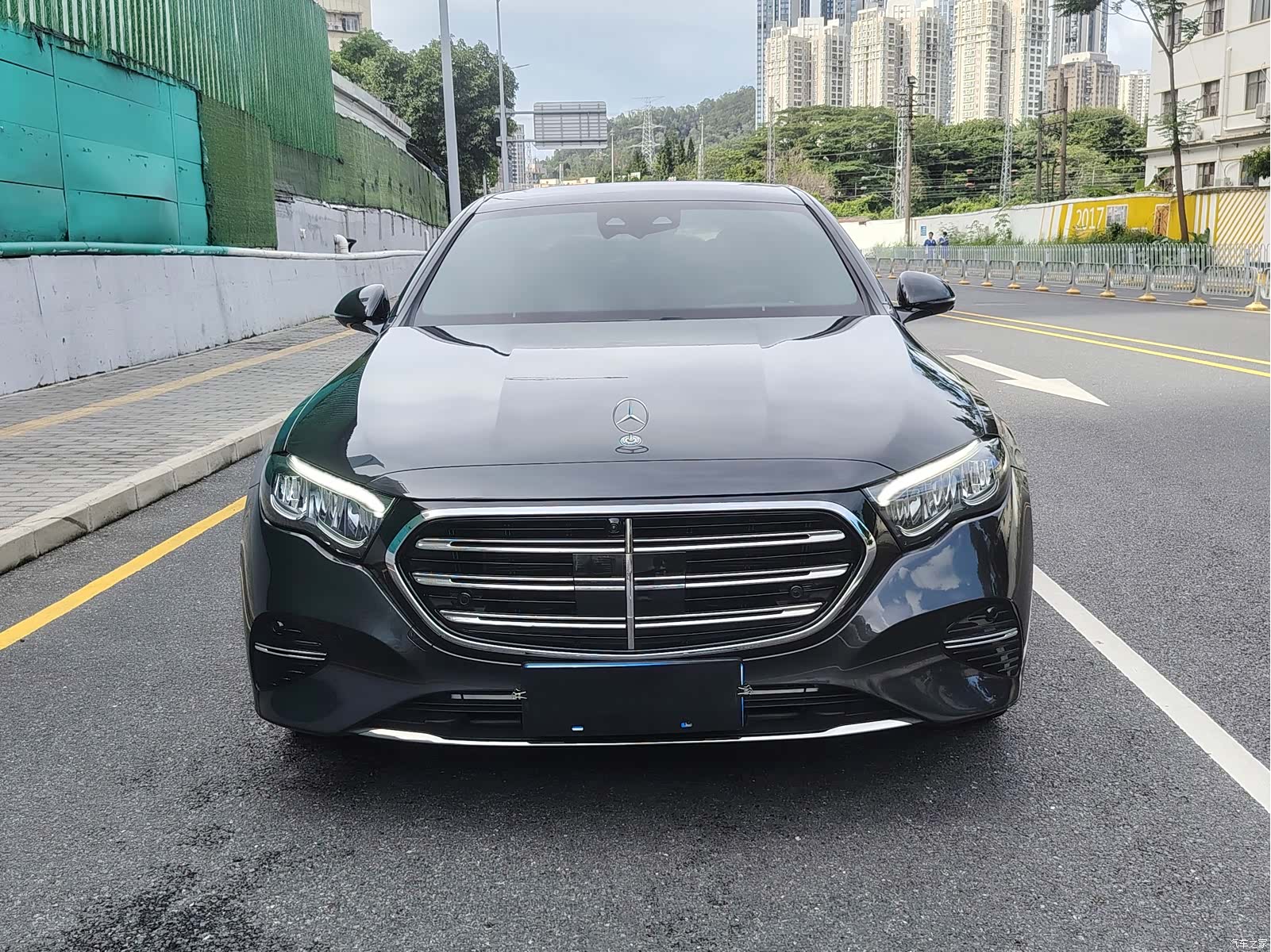 Mercedes-Benz E-Class, 2025 2