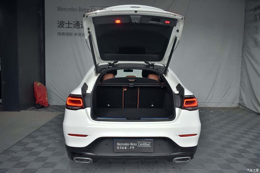 Mercedes-Benz GLC, 2022 12