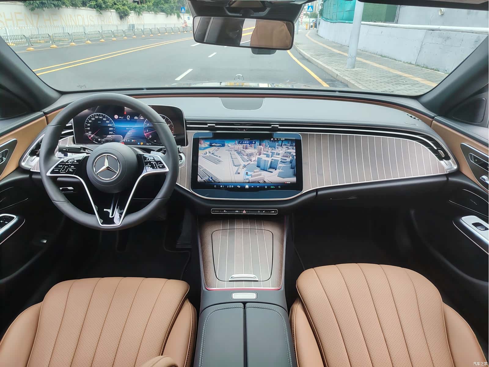 Mercedes-Benz E-Class, 2025 8