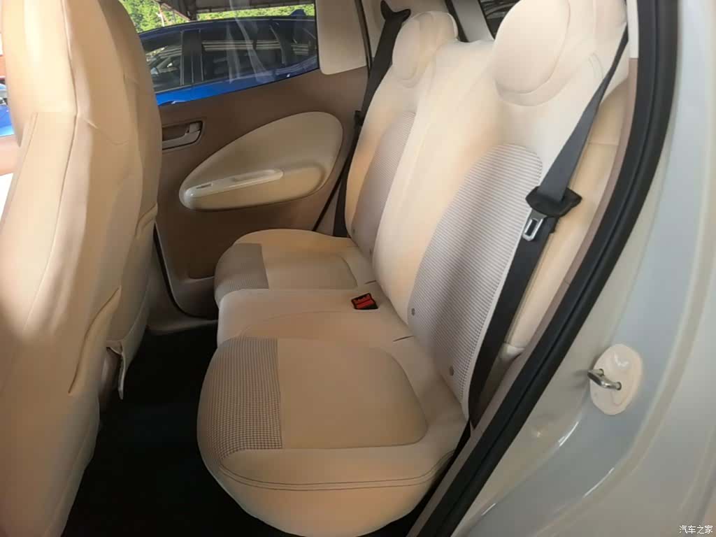 Wuling MINIEV, 2025 17