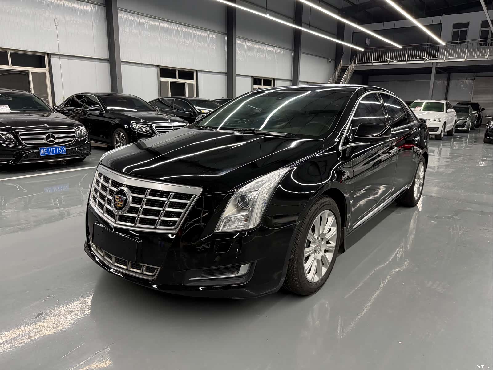 Cadillac XTS, 2014 1