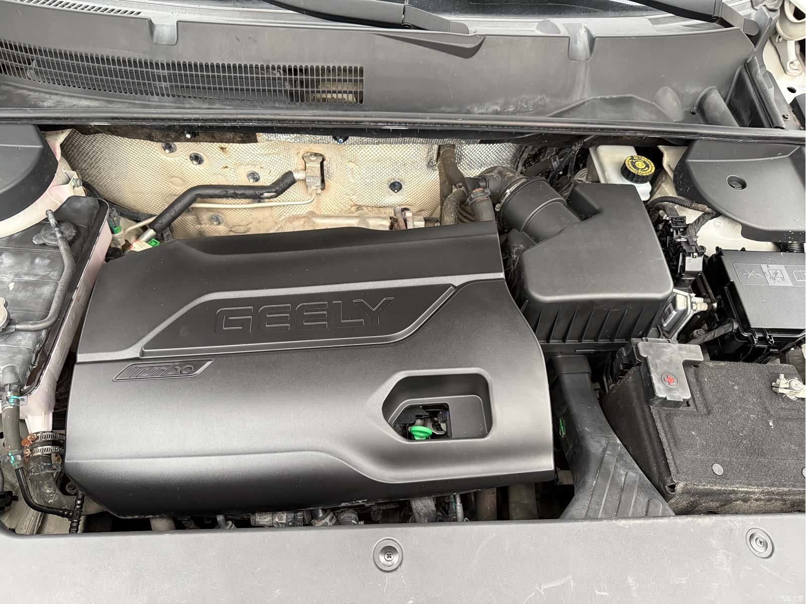 Geely X6, 2017 18