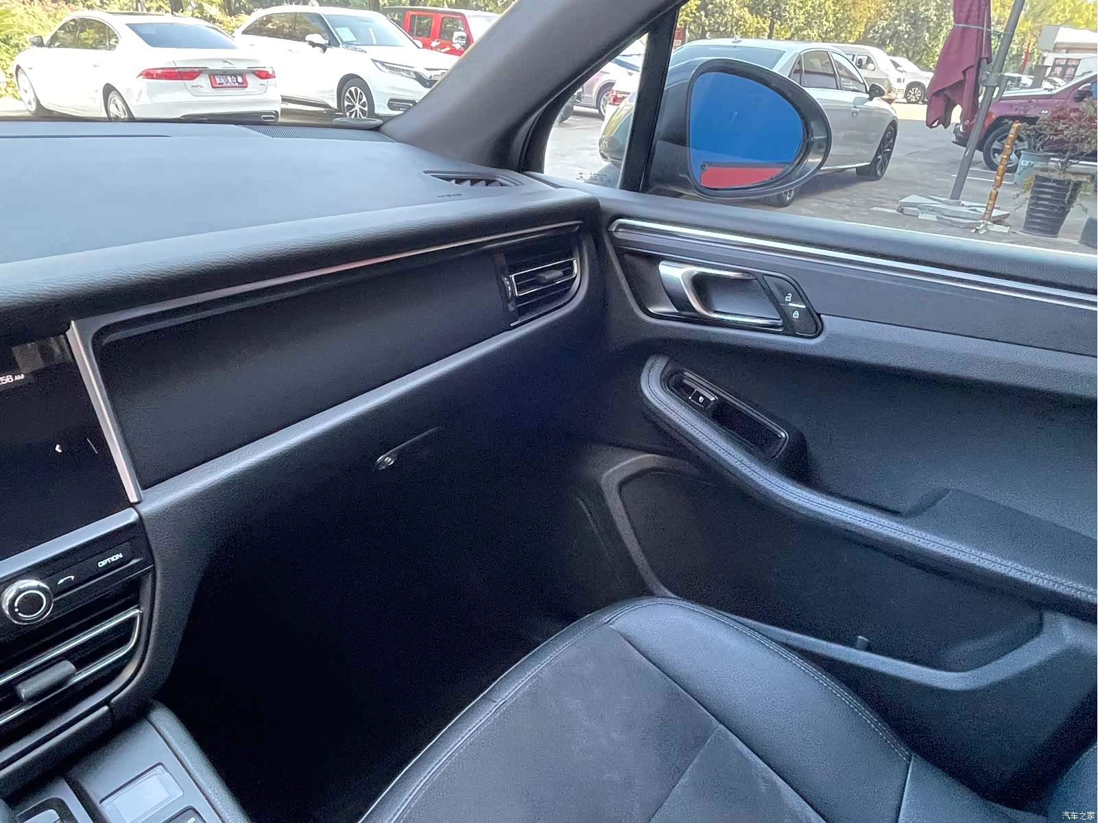 Porsche Macan, 2019 12
