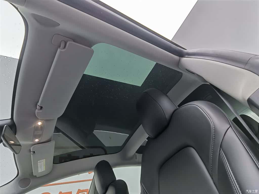Tesla Model 3, 2020 14