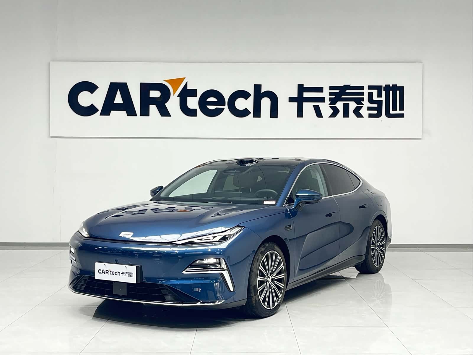 Geely 8, 2025 1