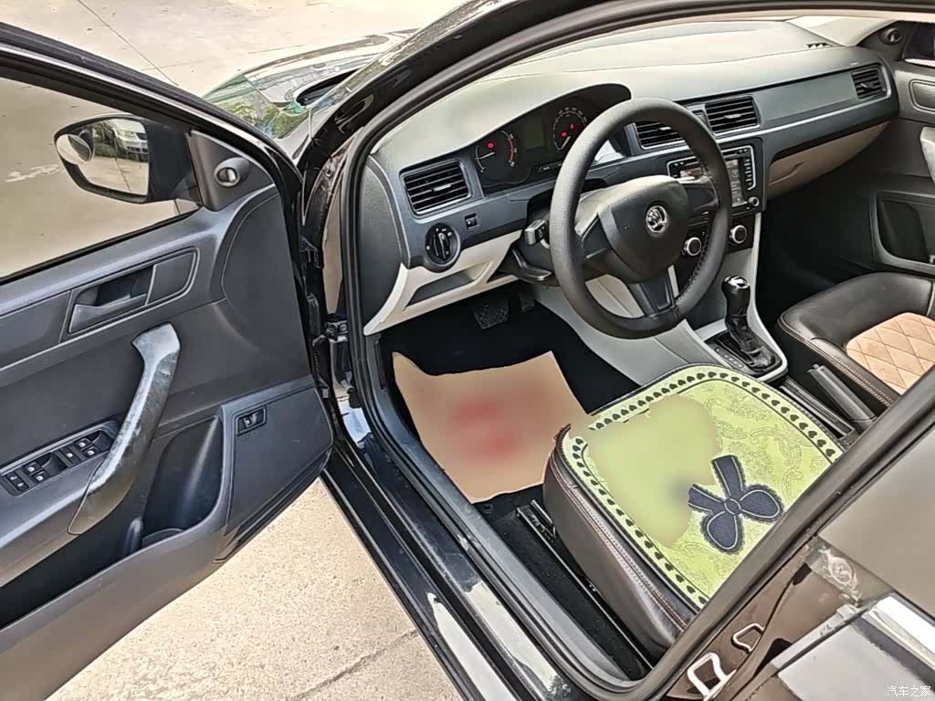 Skoda Rapid, 2016 16