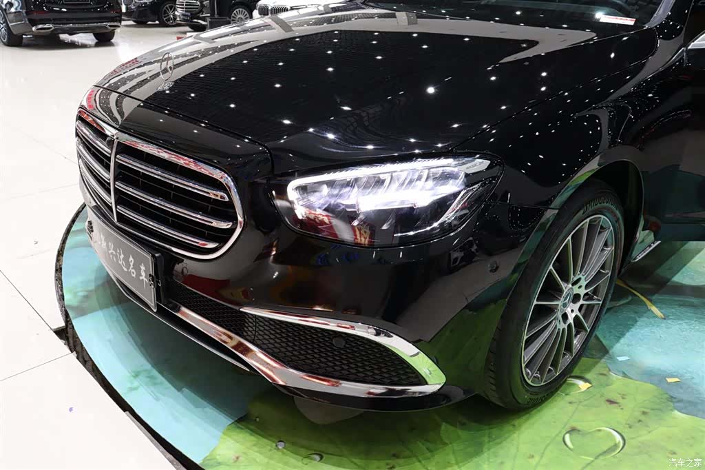 Mercedes-Benz E-Class, 2023 22