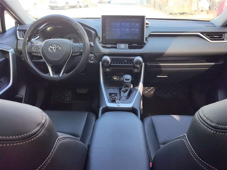 Toyota RAV4 Rongfang