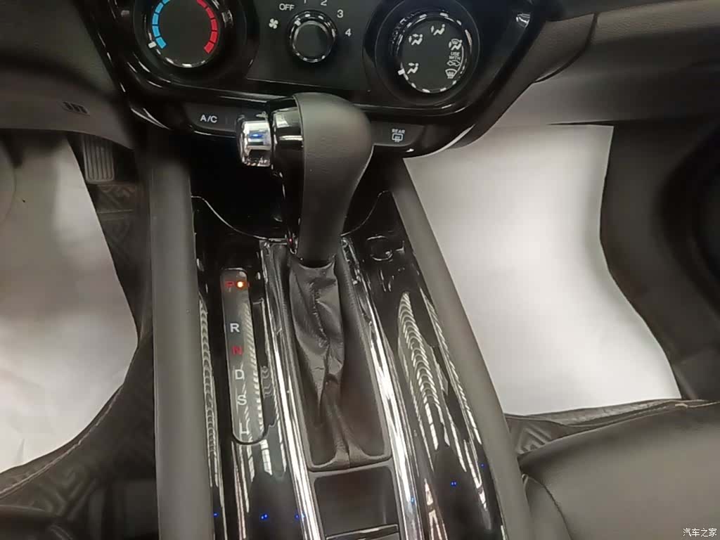 Honda Vezel, 2020 14
