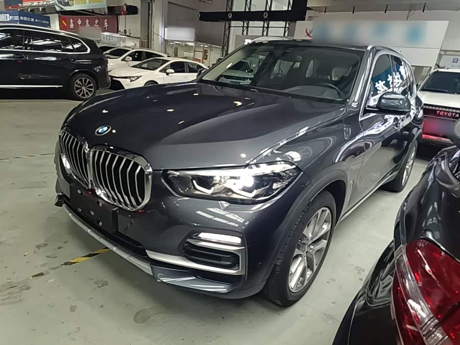 BMW X5 2021, фото 1