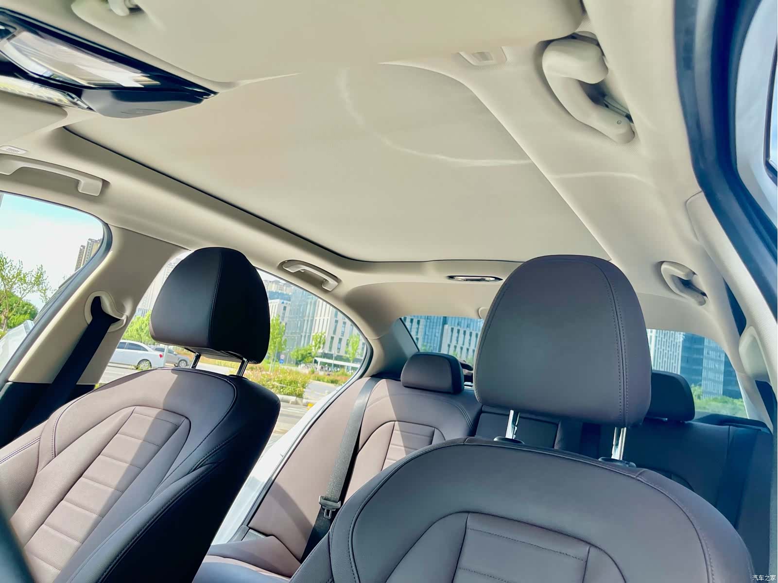 BMW 3 Series, 2021 все фото
