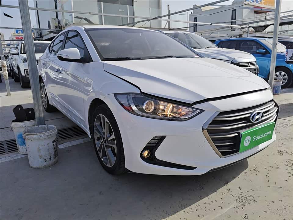 Hyundai Lead