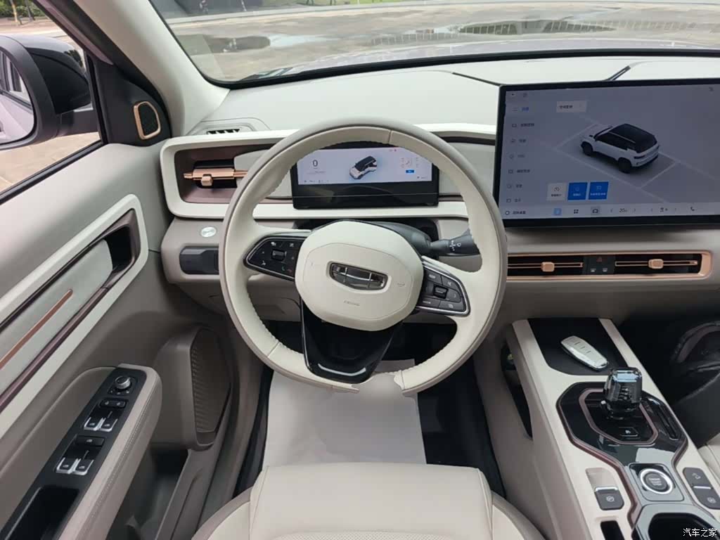 Geely Icon, 2025 11