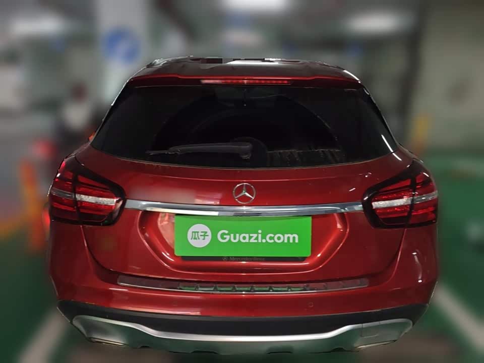 Mercedes-Benz GLA