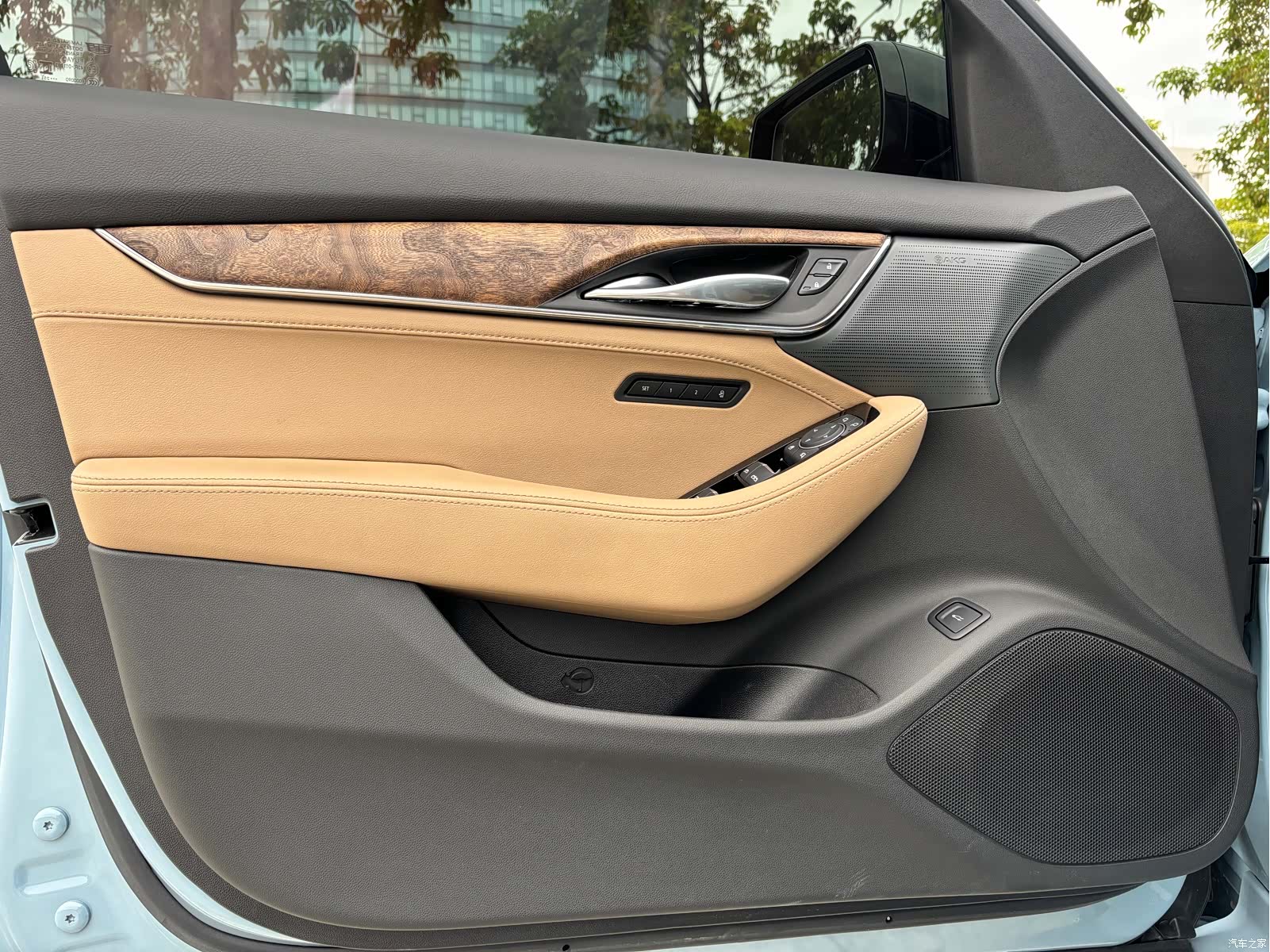 Cadillac CT5, 2025 14