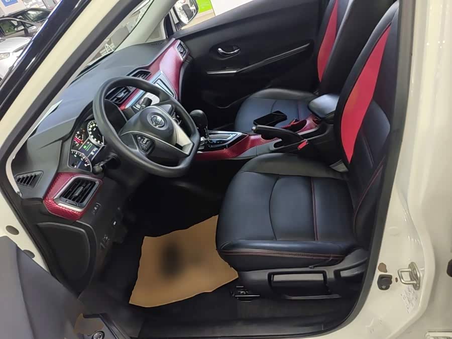 Nissan Bluebird 2019, фото 14
