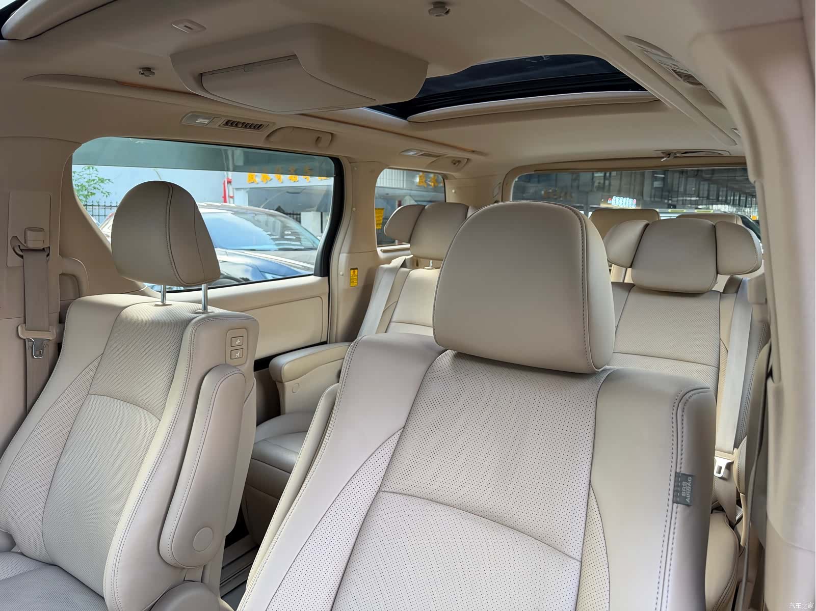 Toyota Alphard, 2014 15