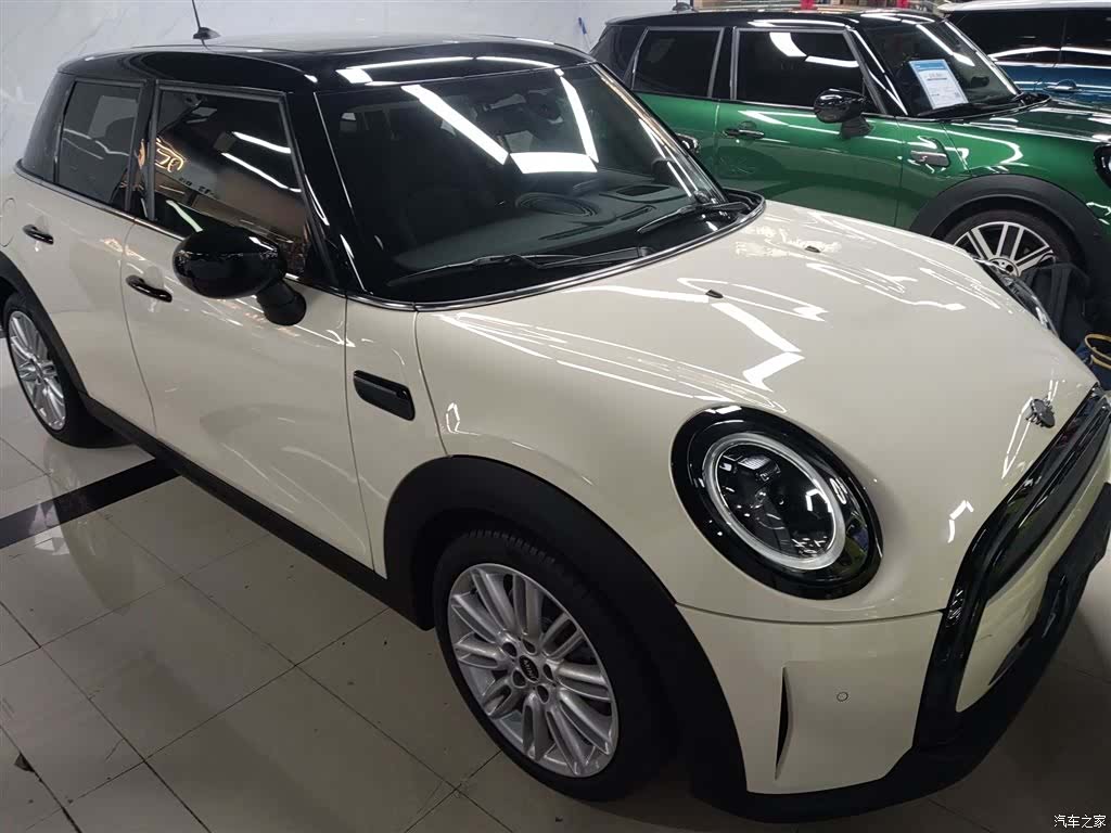 Mini Cooper, 2022 4
