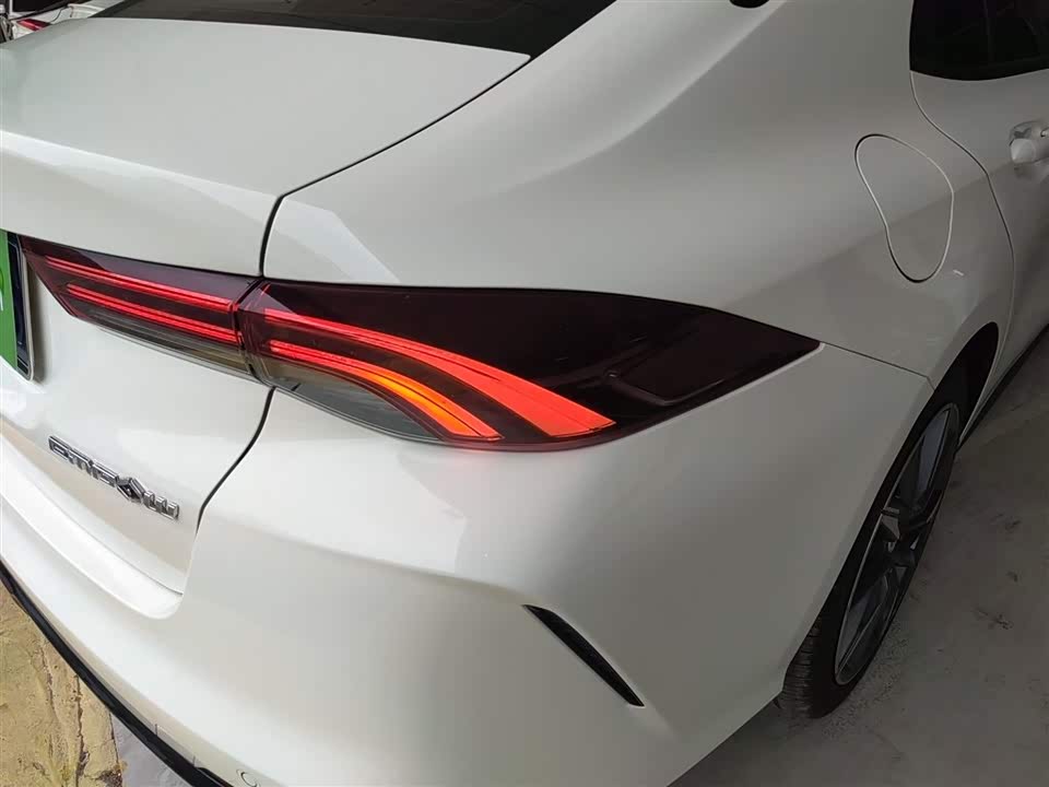 Trumpchi Shadow Leopard